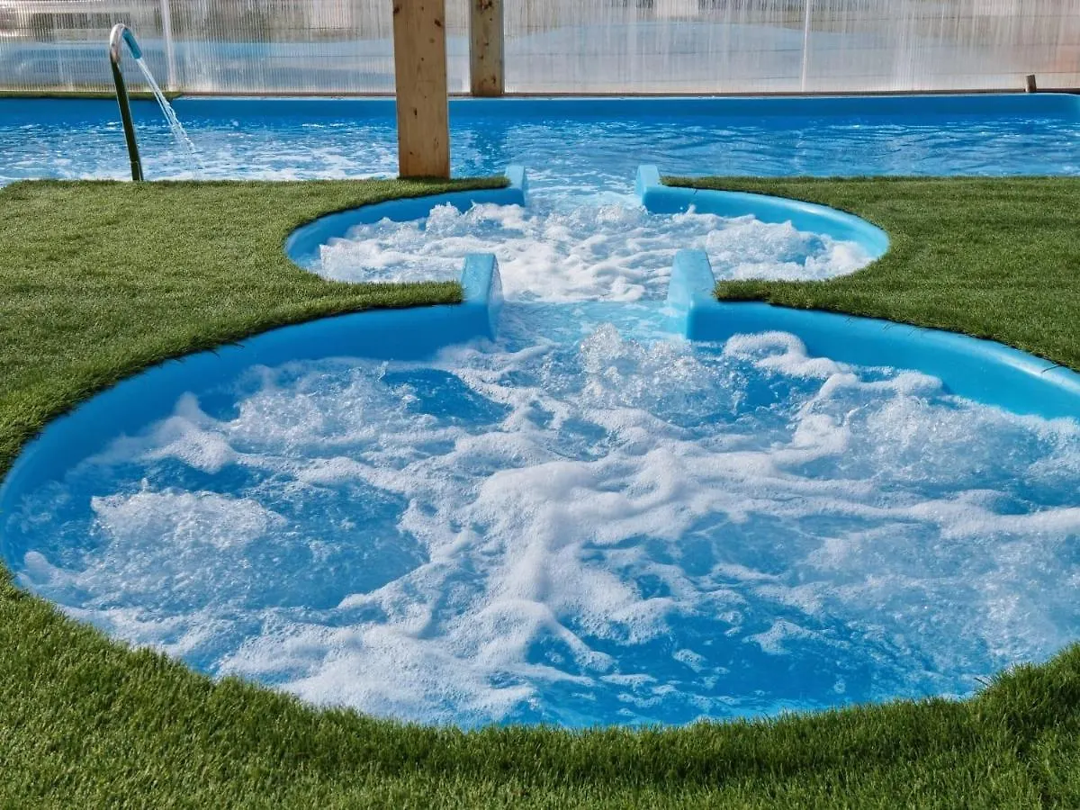 Kamp alanı Mediterrani Natura Spa Resort Tarragona