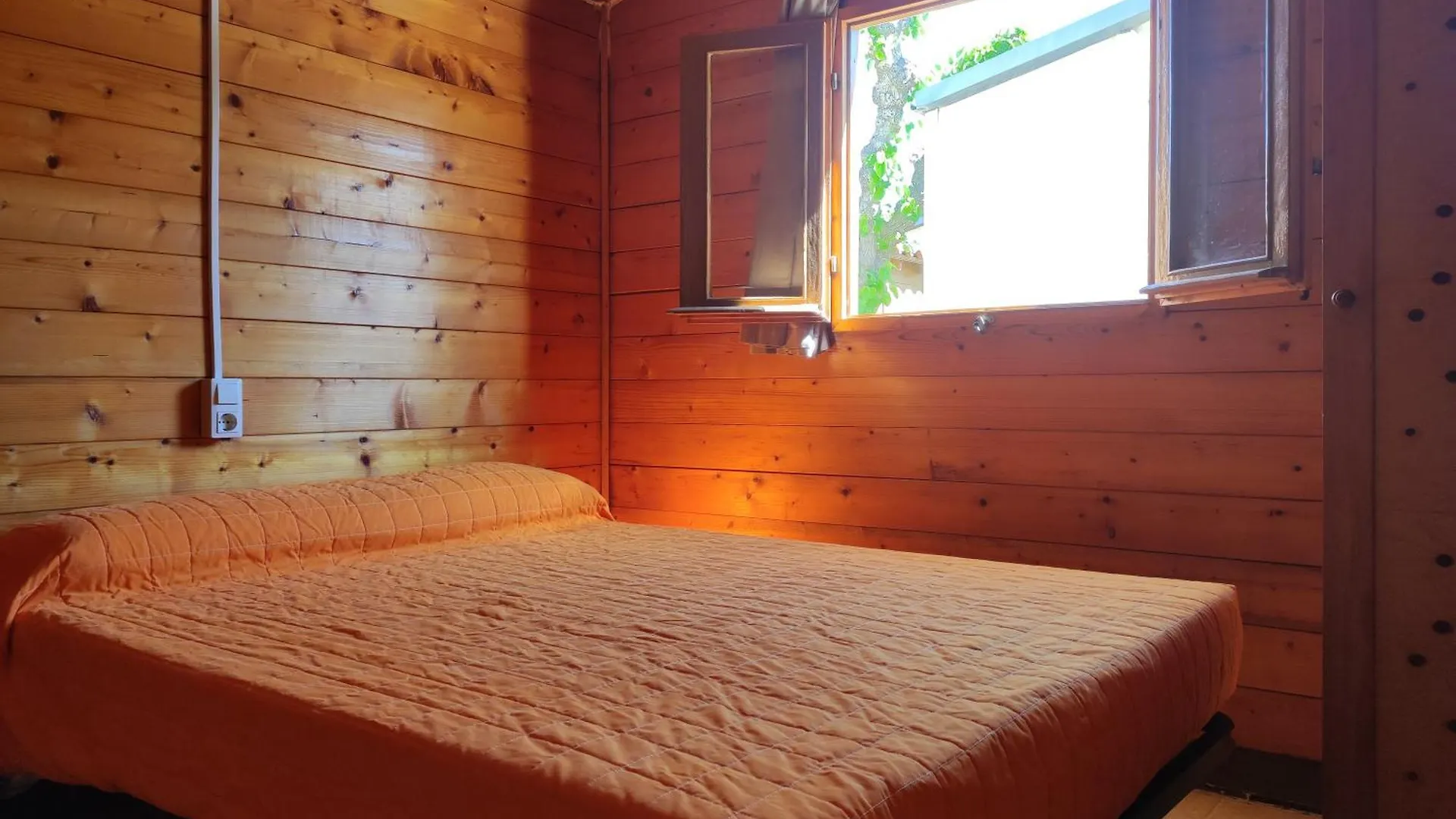 Camping Mediterrani Natura Spa Resort Tarragona